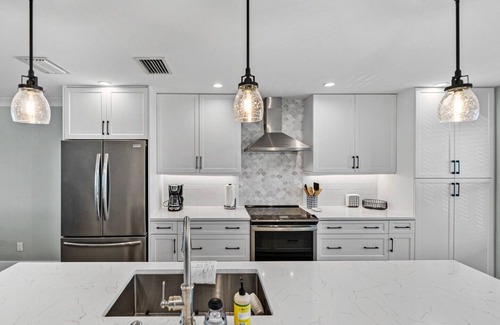 Boca Grande Condominio | Experience coastal living at BG North 69, a charming 2-bedroom condo in Boca Grande
