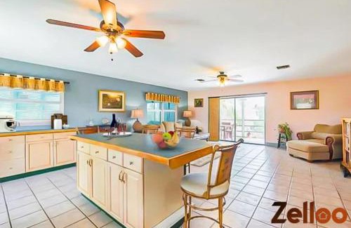 Breezeswept Beach Estates Casa | Experience Coastal Living at its Best Florida Keys
