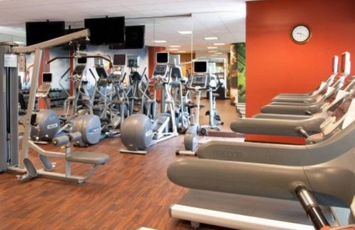 Fremont Casa | Experience elegance at our newly renovated Room