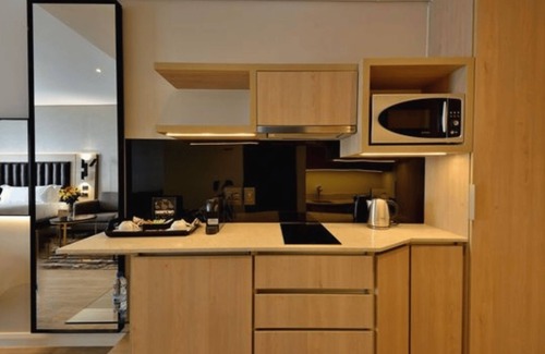 Greater Johannesburg Metropolitan Area Apartamento | Experience Elegance & Comfort – Stay at Sandton Hotel’s Premier Studio