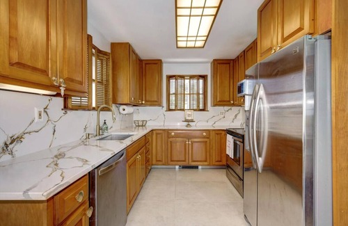 Cape May Court House Casa | Experience Golden Hour- A Charming Bayfront Home, Minutes to Stone Harbor