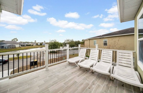 Bridgewater Crossing Casa | Experience Lakeside Bliss in a Family-Friendly Retreat - Luxurious Townhouse