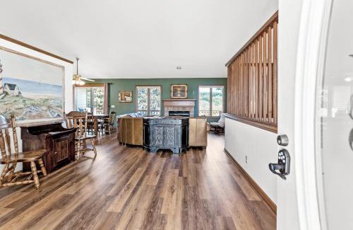 Spring Lake Casa | Experience lakeside luxury at Sunset Cove, a spacious 5-bedroom home