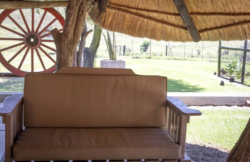 Umtshezi Cabaña | Experimenta la vida en una granja de trabajo real
