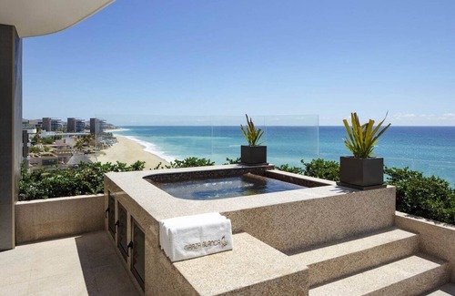 Cabo San Lucas Apartamento | Experience luxury in Los Cabos! All that you need is in this 2 bedroom suite.