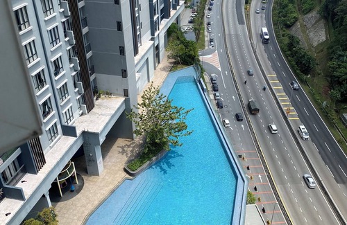 Bandar Tun Razak Apartamento | Experience Modern Living in Sungai Besi's Premier High-Rise – Central Residence!