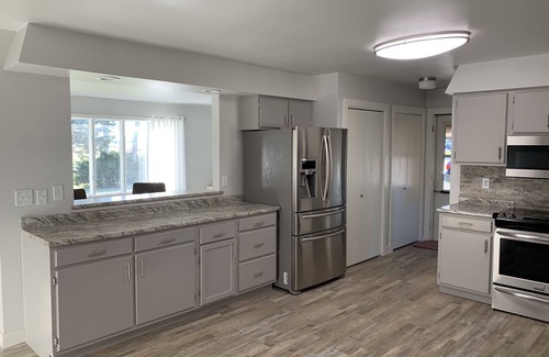 Oshkosh Casa | Experience Oshkosh charm near EAA Aviation Museum