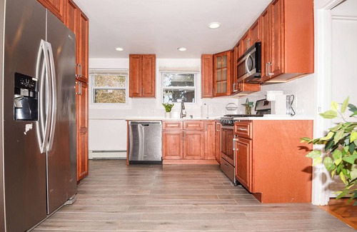 Commack Apartamento | Experience Our First Vrbo Magic!!!!