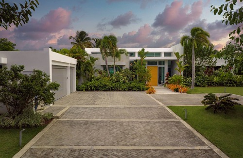 Herreras Casa | Experience Paradise at this Luxurious Villa in Bahia Beach Resort, Puerto Rico