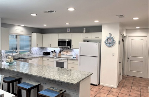 Rockport Casa | Experience Rockport charm, just a quick 11-minutes drive to Rockport Beach Park