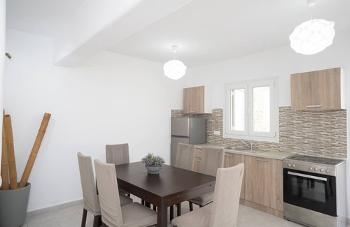 Plintri Apartamento | Experience Ruby Paradise w Shared Pool