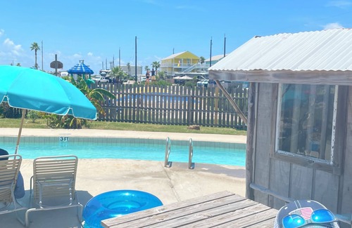 Galveston Casa | Experience RVing at Jamaica Beach RV resort without purchasing an RV!