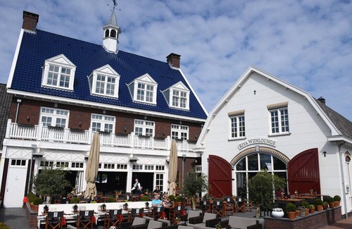 Municipality of Huizen Casa | Experience Soothing Outdoors | 3 Units Near Goois Nature Reserve, Naarderbos