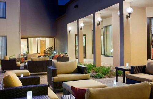 Brookfield Apartamento | Experience Soothing Moments & Luxury! 2 Spacious Units, Pool, Pet-friendly!