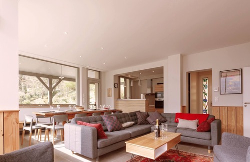 Cauterets Chalet De Esquí | Experience the Exception at Chalet La Source: Comfort, Relaxation and Magnificent Views