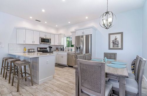 Marathon Casa | Experience the relaxation and breathtaking natural beauty of the Florida Keys.