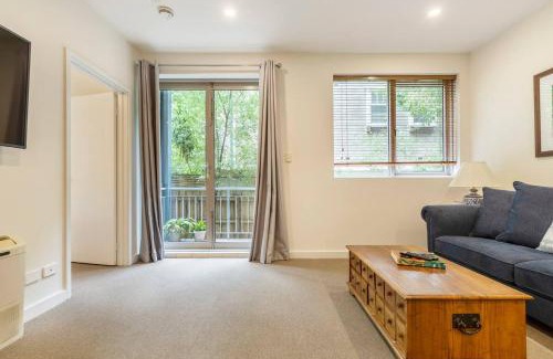 St Kilda Apartamento | Experience the St Kilda Vibe from a Cosy Retreat