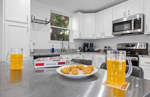 Phoenix Hill Apartamento | Experience the Unique Re-Nu Shipping Container #1