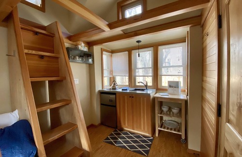 Lyons Complejo | Experience Tiny Living at Blue Spruce – Peaceful Retreat Near RMNP & Lyons