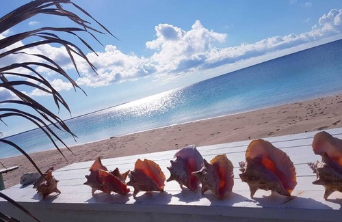 Old Bight Villa | La experiencia de villas junto al mar tranquilo, aislado y elegantes Rollezz