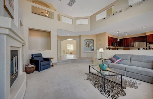 Spring Mountain Ranch Casa | 🌟 Experience Tranquility and Luxury in Every Corner! 🌟