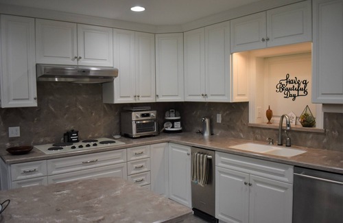 Bynum Casa | Experience tranquility near Jordan Lake.