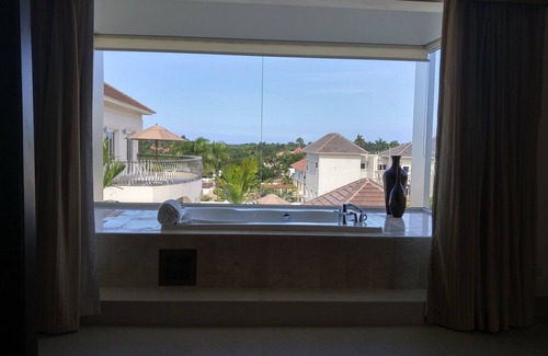 Los Maestros Villa | ¡Experimente el verdadero paraíso en Puerto Plata!