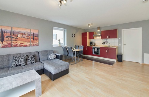 Historic Downtown Apartamento | "Experience unforgettable moments in the Fewo am Weinberg!"