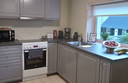 Faroe Islands Apartamento | Experience unique Faroe Islands holiday home by sea and fully equipped kitchen