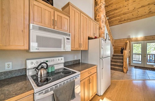 Island Park Cabina | HIDEAWAY HAYCOCK ISLAND PARK