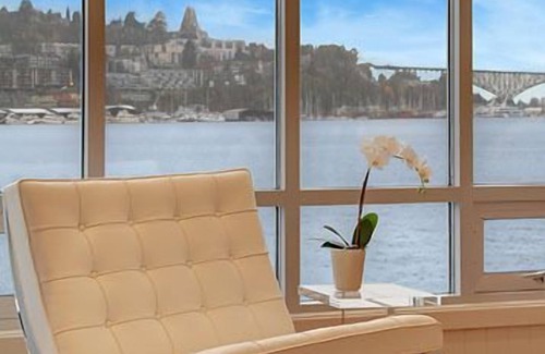 Eastlake Alquiler De Eote | Experimenta Su 'Sleepless in Seattle' Chalana sueño