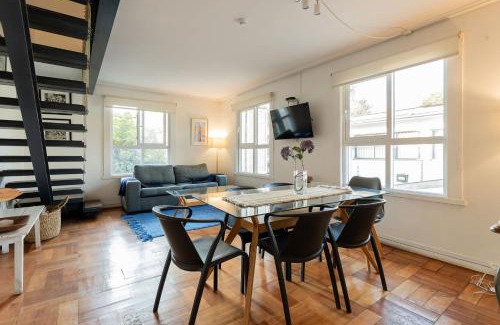 Providencia Apartamento | Experiencia Grupal Duplex Moderno en Providencia