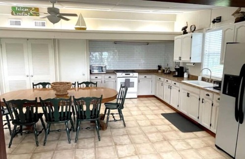 New Iberia Cabina | Explore Cajun Country! On the Bayou, close to town