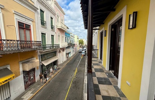 Old San Juan Apartamento | Explore Old San Juan, Colonial Home with Balcony