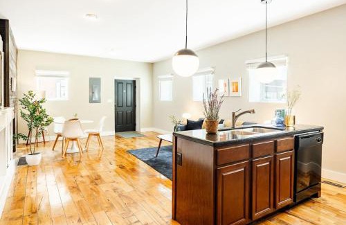 Pendleton Casa | Explore OTR from a Parkside Condo - Walk to ALL