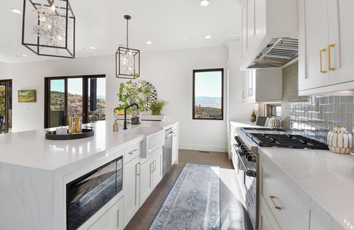 Heber Casa | Explorer Peak Red Ledges, Deer Valley Shuttle, 90 day min stay