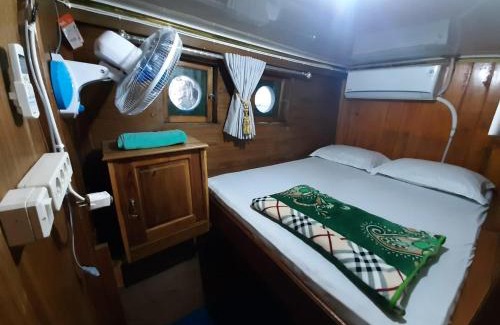 Labuan Bajo Alquiler De Eote | Exploring komodo island