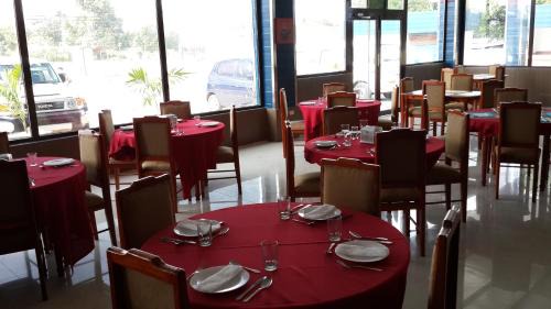 Las Lajas Hotel | Express Inn Coronado & Camping