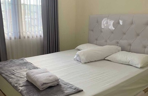 Kasihan Hotel | EXPRESS O 92106 Nayus Homestay Syariah
