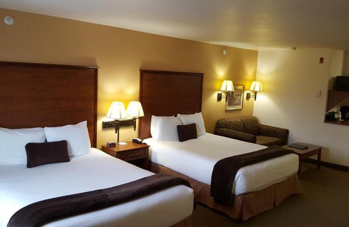 Fargo Hotel | Expressway Suites Fargo