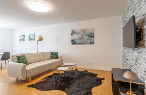 Boeblingen Apartamento | EXQUIS 2BR Design Apartment LOUIS I Parking I Balcony I Mercedes-Benz I Family-friendly
