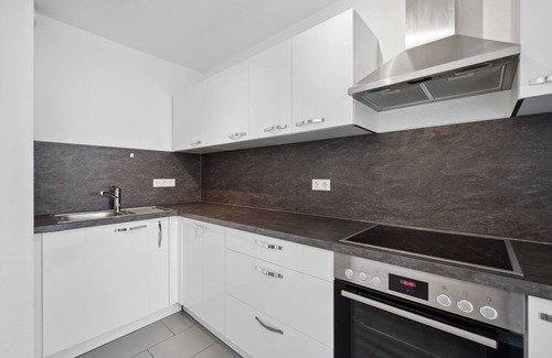 Boeblingen Apartamento | Apartamento 2 DORM Diseño "Bauhaus " Balcón I Familiar I Netflix I Centro