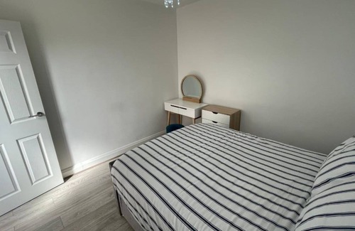 Cray Valley East Apartamento | Exquisite 1 Bedroom