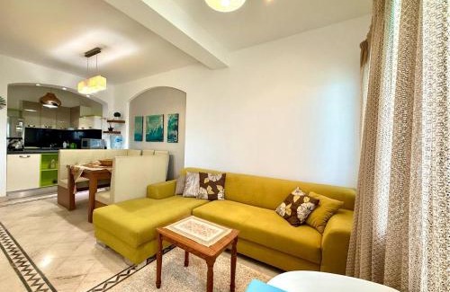 El Gouna Apartamento | Exquisite 1BR Chalet with Pool and Beach Front El Gouna