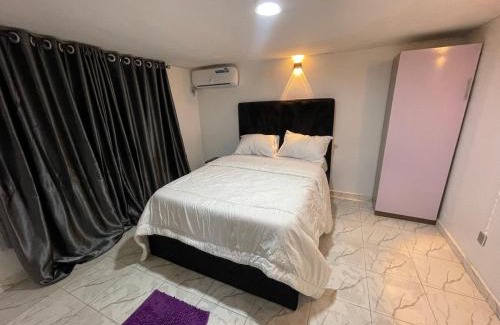Ibadan Apartamento | Exquisite 3Bedroom in Ibadan