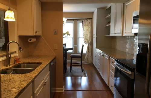 Greenville Casa | New Exquisite 3BR Suite 5. 3 millas a Vidant 2. 2 millas a ECU 6. 8 millas a DSM