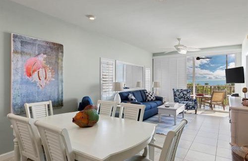 Sanibel Casa | Exquisite Beachfront Residence at Shell Island Beach Club of Sanibel