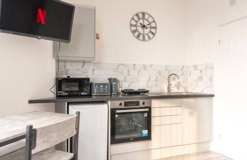 Penylan Apartamento | Exquisite Cardiff Apartments- with Garden Lounge & Games Room