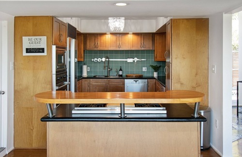 Greenbriar Casa | Exquisite City Views