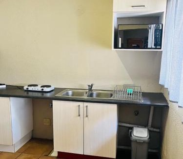 Centurion Apartamento | Exquisite cottage in Doringkloof
